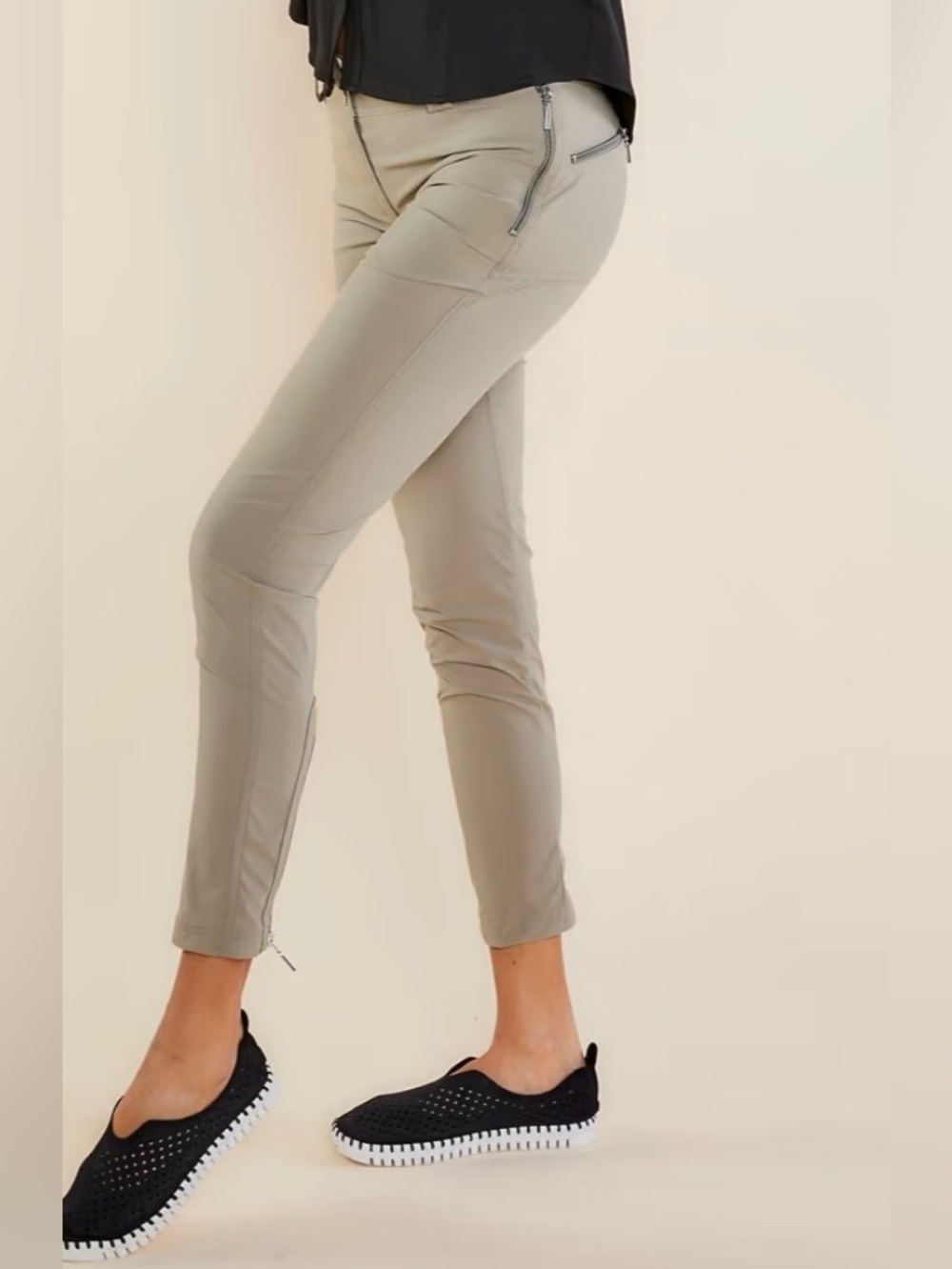 NWT Anatomie Khaki Susan Skinny Ankle Travel Pants